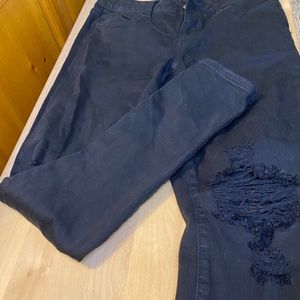 Next Level Stretch Black Distressed Jegging